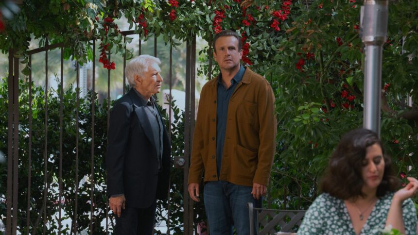 ‘shrinking’-boss-confirms-who-will-return-for-season-4-after-that-finale:-“still-a-bunch-of-stories-to-tell”