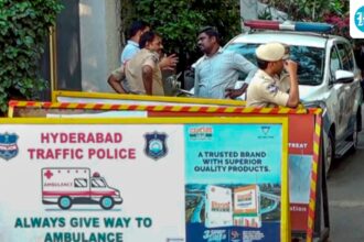 nsui-workers-protest-against-the-actions-of-assam-police-at-pawan-khera’s-residence