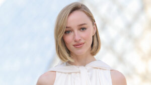 phoebe-dynevor-talks-fighting-sharks-in-‘thrash’-and-the-mystery-of-her-new-m.-night-shyamalan-movie