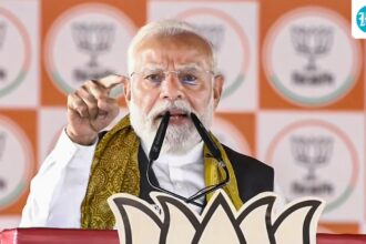 pm-modi-makes-six-big-promises-to-bengal:-7th-pay-commission;-“reopen-every-rape-case.”