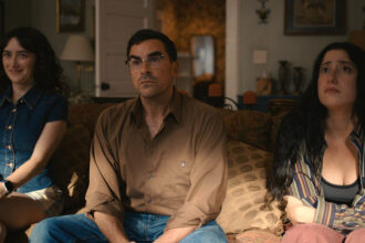 ‘big-mistakes’-review:-dan-levy’s-crime-comedy-on-netflix-delivers-a-lot-of-mayhem-but-very-little-logic-or-heart