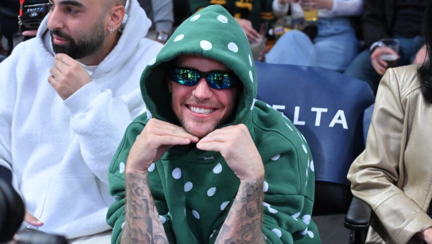 what-day-and-time-does-justin-bieber-perform-at-coachella-2026?