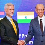 india-and-mauritius-sign-agreements-to-implement-an-aid-package-worth-$680-million