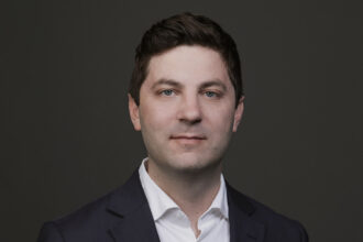 john-schlossberg-has-been-named-executive-producer-of-abc-news’-this-week.