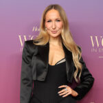 nikki-glaser-talks-about-why-she-wants-to-connect-with-her-boyfriend-again-and-again-with-other-women