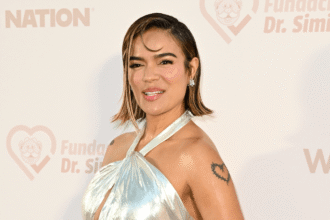 karol-g-wants-his-coachella-performance-to-have-an-impact-on-the-latino-community,-more-than-just-saying-“ice-out.”