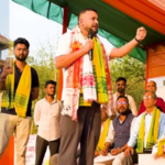 ‘biggest-infiltrator-comes-from-gujarat’:-hijabi-clad-kanhaiya-mocks-amit-shah-at-assam-rally