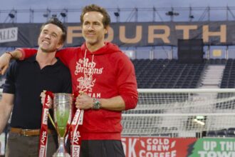 “welcome-to-wrexham”-is-getting-a-major-three-season-renewal-at-fx