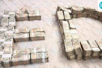 ed-searches-delhi-real-estate-firm-accused-of-collecting-rs-2,000-crore-from-19,400-homebuyers