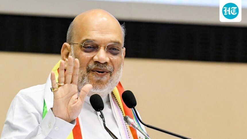 bjp,-with-the-help-of-women,-promises-to-create-10-million-jobs