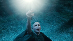 ralph-fiennes-reveals-who-should-play-voldemort-in-the-hbo-series-‘harry-potter’.
