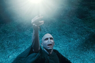 ralph-fiennes-reveals-who-should-play-voldemort-in-the-hbo-series-‘harry-potter’.
