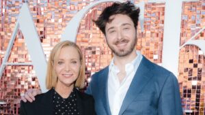 lisa-kudrow-reveals-why-she-cast-her-son-as-an-ai-troubleshooter-in-the-final-season-of-the-comeback
