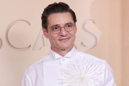 pedro-pascal-joins-chanel-as-ambassador-to-the-house-of-representatives-after-the-oscars