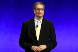 sony’s-tom-rothman-calls-on-theaters-to-provide-better-consumer-experience:-‘get-away-from-the-advertising-bug’
