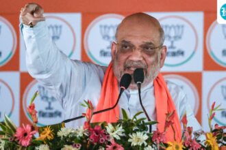 ‘mamata,-humayun-kabir-cast-in-same-mould’:-amit-shah-at-poll-rally-in-bengal