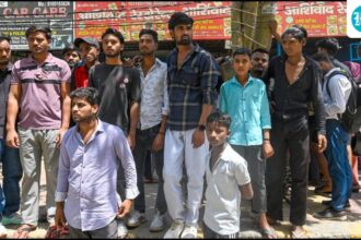 how-much-does-a-factory-worker-earn-in-india?