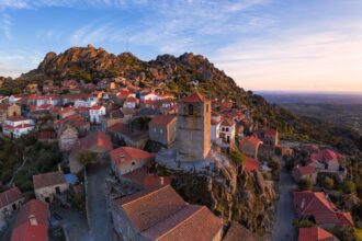 how-portugal-became-a-production-hub,-from-‘house-of-the-dragon’-to-the-local-hit-‘turn-of-the-tide’