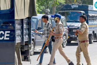 two-firs-have-filed-fake-online-posts-in-connection-with-the-noida-workers’-protest:-police