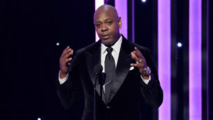 dave-chappelle-attacks-gop-over-‘weaponized’-transgender-jokes:-‘that’s-not-what-i-was-doing’