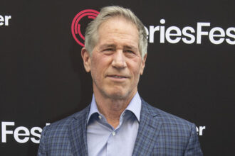 lionsgate-extends-ceo-john-feltheimer’s-contract-through-2031