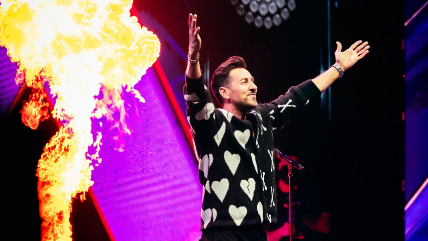 in-light-of-the-war-between-iran-and-america-iranian-american-comedy-star-max-amini-is-getting-serious | GIBN in-light-of-the-war-between-iran-and-america,-iranian-american-comedy-star-max-amini-is-getting-serious