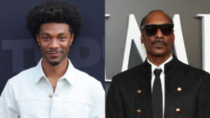 snoop-dogg-lights-up-the-film-convention-with-a-surprise-concert-to-tease-the-biopic