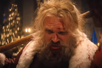kristen-bell-makes-her-first-appearance-as-mrs.-claus-in-the-first-trailer-for-violent-night-2