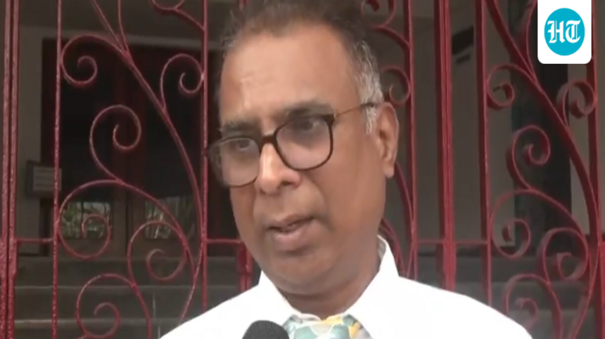 discount-on-jai-shri-ram-quote-kolkata-doctor-makes-unique-offer-to-patients-angering-medical-body | GIBN discount-on-‘jai-shri-ram’-quote:-kolkata-doctor-makes-unique-offer-to-patients,-angering-medical-body