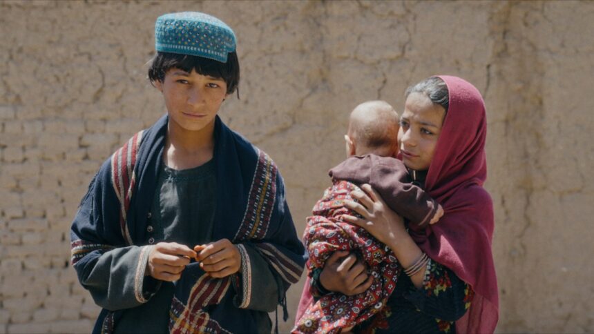 for-roots-of-madness,-a-filmmaker-traveled-to-conflict-zones-to-explore-why-so-many-people-become-refugees