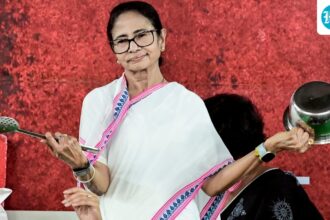 in-the-bengal-elections,-the-trinamool-congress-leads-the-parties-in-women-candidates