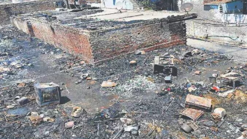 a-two-year-old-couple-died-after-a-fire-trapped-the-family-inside-a-locked-house-in-delhi’s-rohini