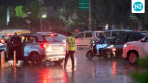 heavy-rains-lash-parts-of-delhi-ncr,-imd-issues-orange-alert