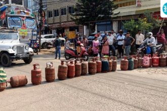 concerns-over-energy-have-eased-in-great-relief-to-india-as-iran-opens-the-strait-of-hormuz