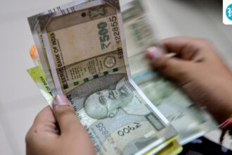 cabinet-approves-2-per-cent-da-increase-for-central-government-employees