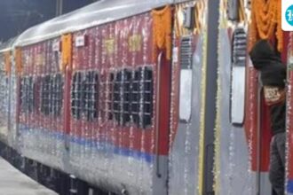 the-cabinet-approves-two-railway-projects-across-the-states-of-uttar-pradesh-and-andhra-pradesh