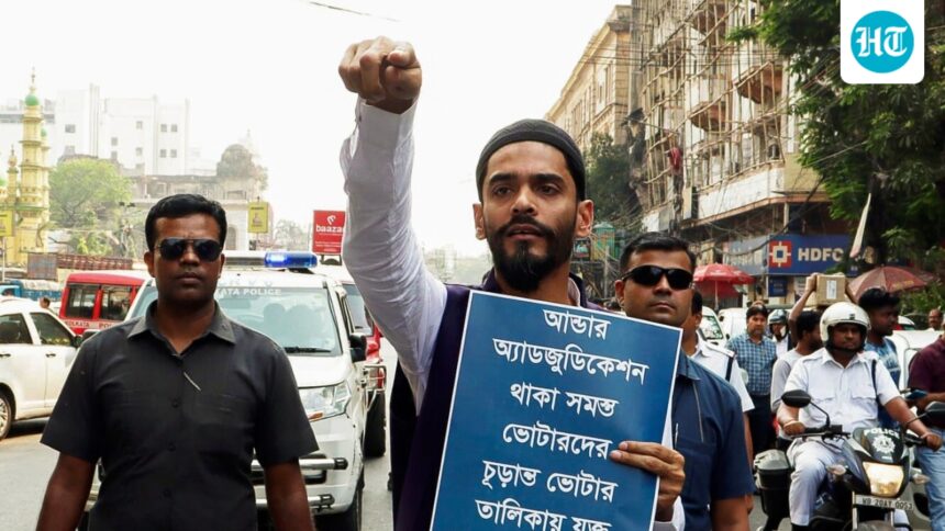 the-indian-secular-front,-a-wildcard-between-the-tmc-and-the-bjp,-is-based-in-bhangar-in-west-bengal