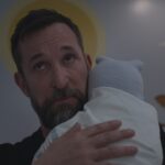 noah-wyle-talks-about-the-origins-and-real-life-connection-to-his-dark-journey-in-season-2-of-‘pete’