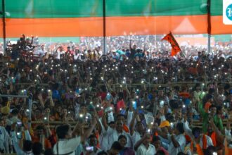 assembly-elections-2026-live:-poll-battle-intensifies-in-bengal,-tmc-worker-injured-in-shooting-incident