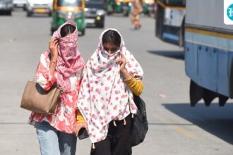 pune:-akola-and-wardha-reach-45-degrees-celsius-as-the-state-reels-under-the-heat