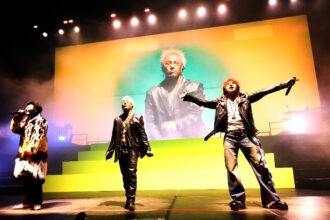 k-pop-icons-bigbang-announce-world-tour,-tease-performs-‘reset’-during-final-coachella-set