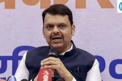 fadnavis-announces-a-campaign-to-collect-signatures-in-support-of-the-women’s-quota