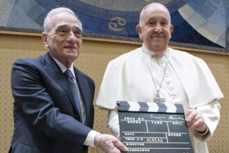 the-vatican-is-hosting-a-special-screening-of-scorsese’s-documentary-about-the-pope,-“aldeas.”