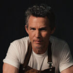 the-pitt-star-sean-hatosy-narrates-quinn’s-original-audio-drama-yes,-chef-(exclusive)