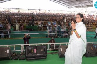 ‘they-chose-officers-carefully’:-mamata-banerjee-says-bjp-planted-officers-to-delay-flight-operations
