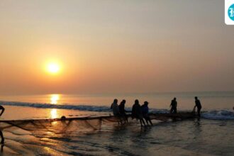 in-bengal,-eci-ordered-tourists-to-leave-the-coastal-resorts-of-digha-and-mandarmani
