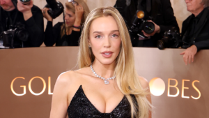 alex-cooper’s-workplace-is-(reportedly)-not-well