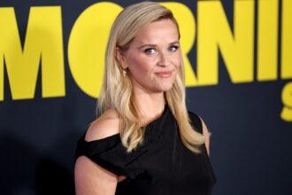 reese-witherspoon-faces-backlash-over-ai-comments,-says-‘nobody-pays-me’