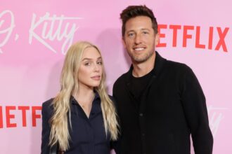 who-is-alex-cooper’s-husband?-5-things-to-know-about-matt-kaplan