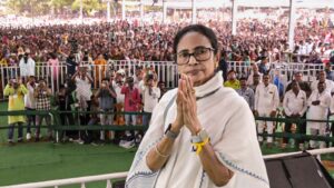 ‘democracy-cannot-be-jeopardized’:-supreme-court-raps-mamata-banerjee-over-i-pac-raid